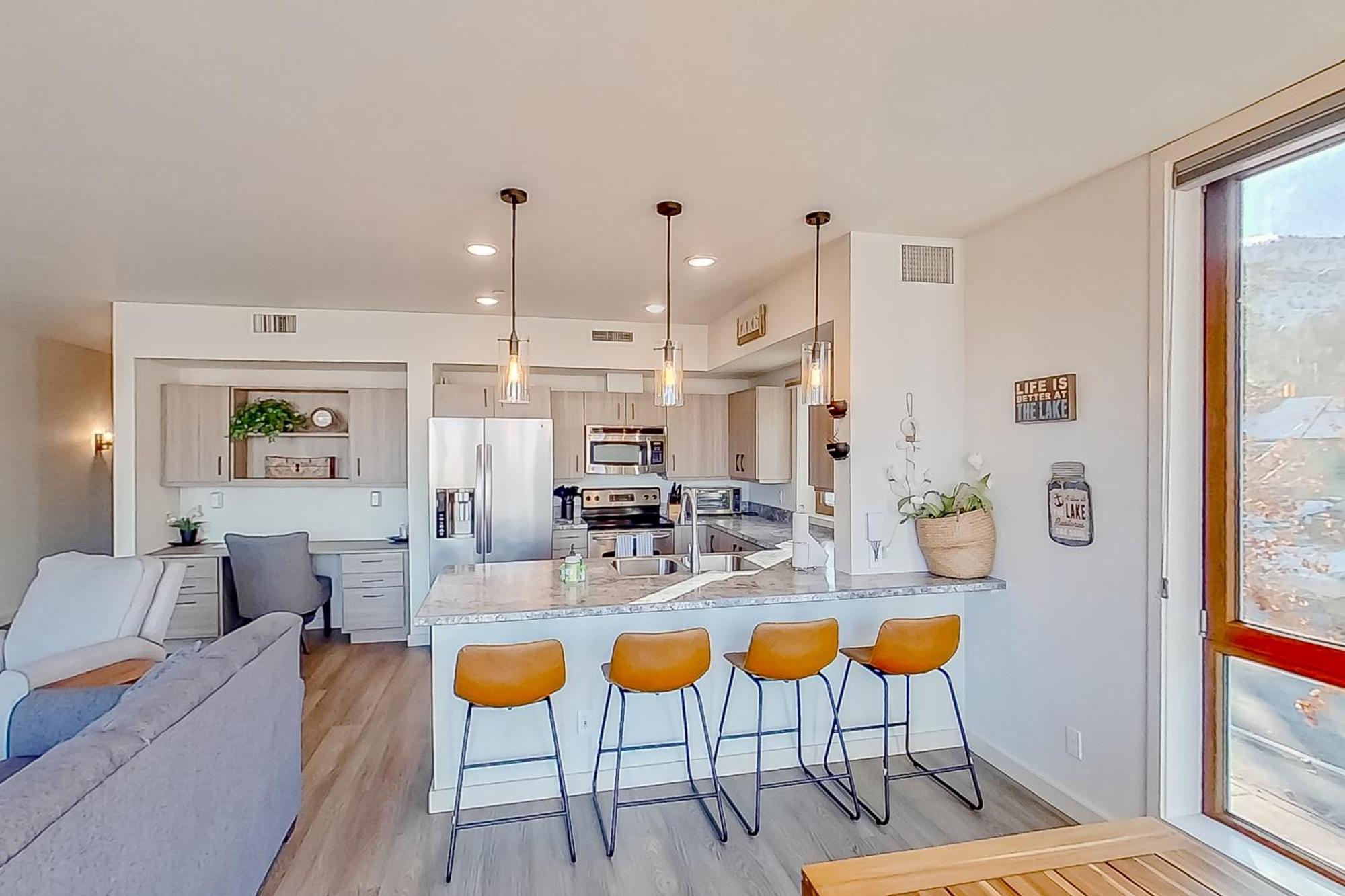 Chelan Resort Suites: Comfort By The Lake #201 المظهر الخارجي الصورة